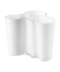 Flash Sale 🤩 IITTALA Alvar Aalto 12cm Glass Vase White ❤️
