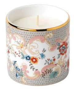 Coupon 𧨠Wedgwood Wonderlust Rococo Flowers Candle π