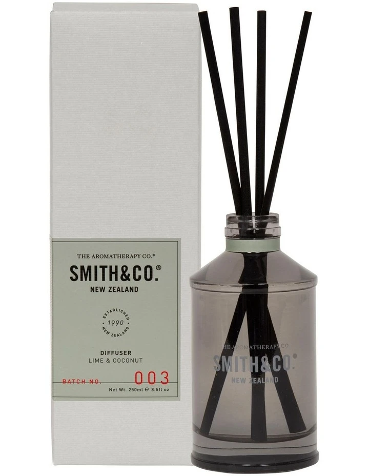 Outlet π₯° The Aromatherapy Company Smith & Co Lime & Coconut Diffuser π€© 1 Outlet π₯° The Aromatherapy Company Smith & Co Lime & Coconut Diffuser π€©