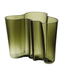 Brand new ✨ IITTALA Alvar Aalto Collection Vase 16cm Moss Green 😀