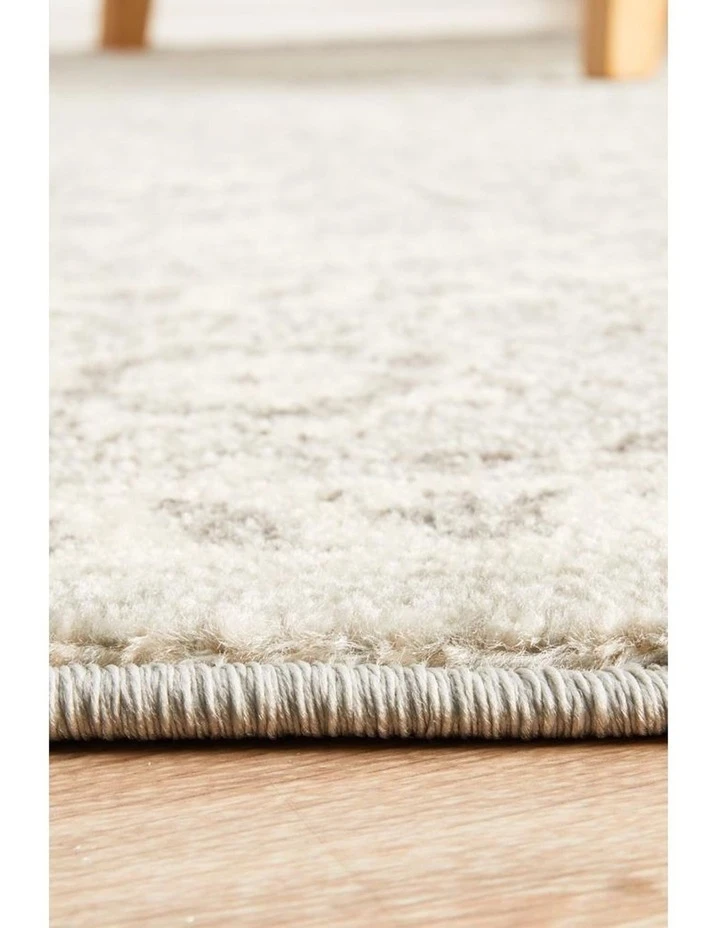 Brand new ✔️ Rug Culture Evoke Silver Flower Transitional Round Rug 🥰 4 Brand new ✔️ Rug Culture Evoke Silver Flower Transitional Round Rug 🥰 - Image 4