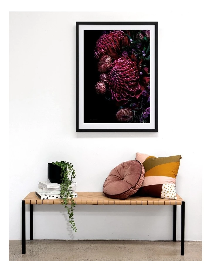 Wholesale ❤️ Urban Road Waratah Bouquet Oak Frame 🔥 2 Wholesale ❤️ Urban Road Waratah Bouquet Oak Frame 🔥 - Image 2
