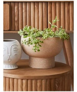 Wholesale ✨ Madras Link Pedestal Planter - Sand 🔥 -Deals Home Décor Store 816220180 2 720x928