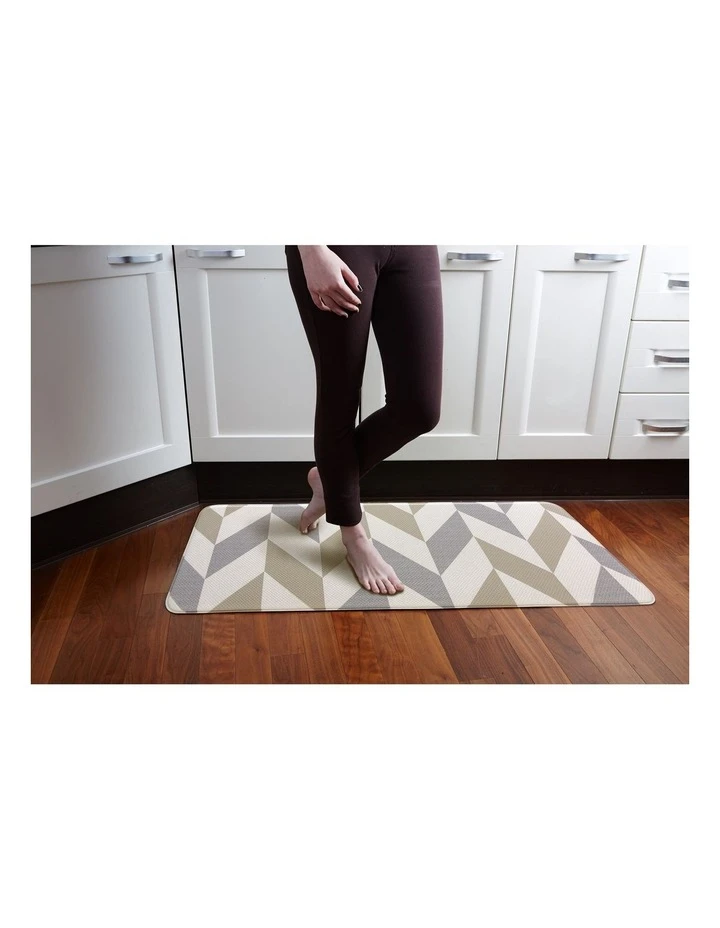 Best deal β Fab Habitat 120x44cm Herringbone Gainsboro Kitchen Mat π 5 Best deal β Fab Habitat 120x44cm Herringbone Gainsboro Kitchen Mat π - Image 5