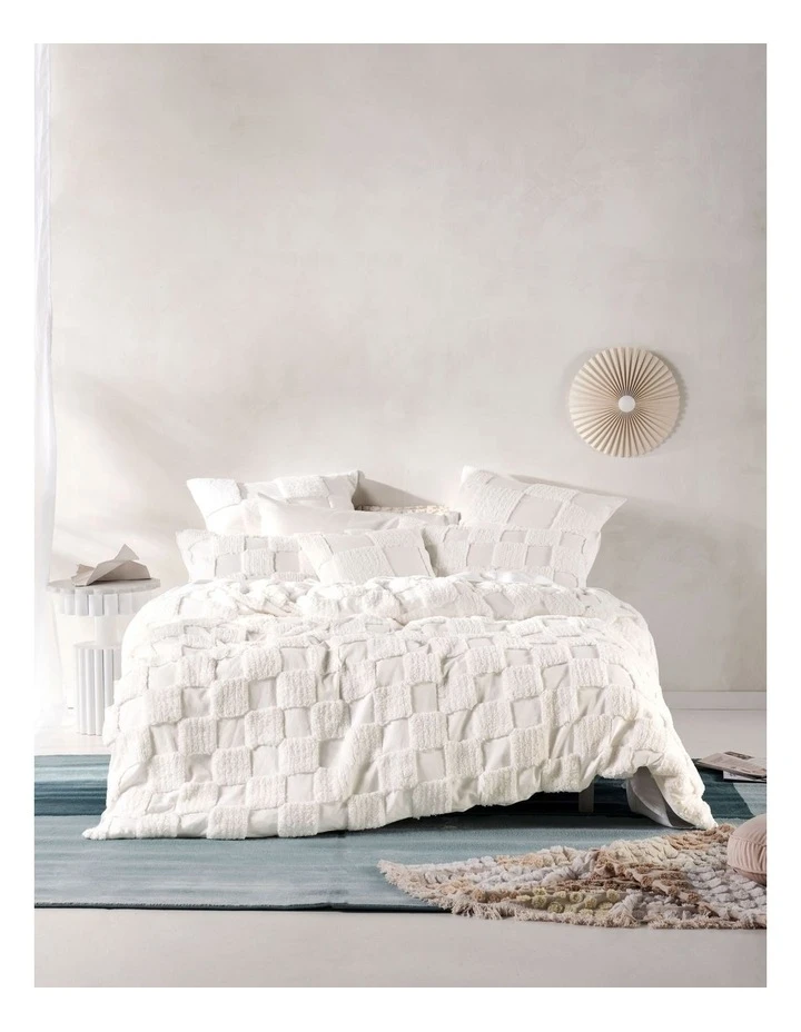 Coupon 🔥 Linen House Memphis Cushion White ✨ 3 Coupon 🔥 Linen House Memphis Cushion White ✨ - Image 3