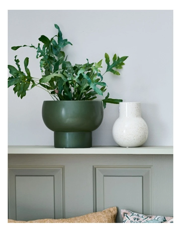 Brand new β Madras Link Pedestal Planter 22cmx18cm Matte Green π 2 Brand new β Madras Link Pedestal Planter 22cmx18cm Matte Green π - Image 2